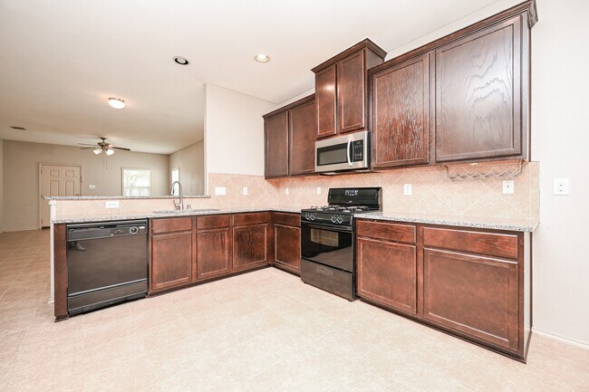 Foto del edificio - 20915 Penny Rock Ct