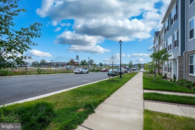 Foto del edificio - 1747 Riverbluff Ave