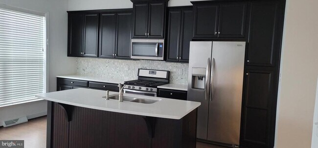 Foto del edificio - 120 Morefield Wy
