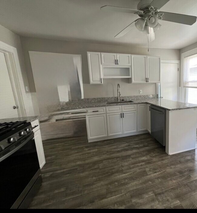 Building Photo - Kenilworth