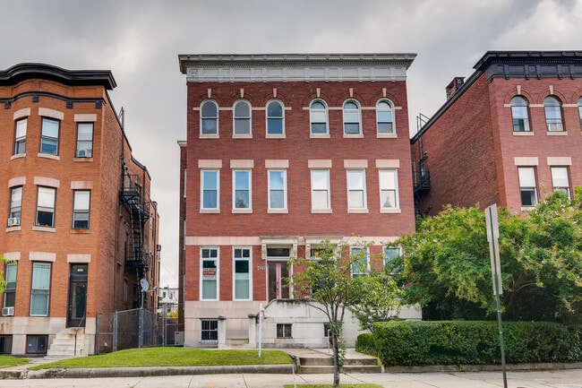 Building Photo - 2907 N Calvert St