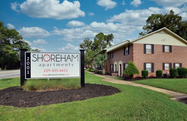 Building Photo - Shoreham Apartments