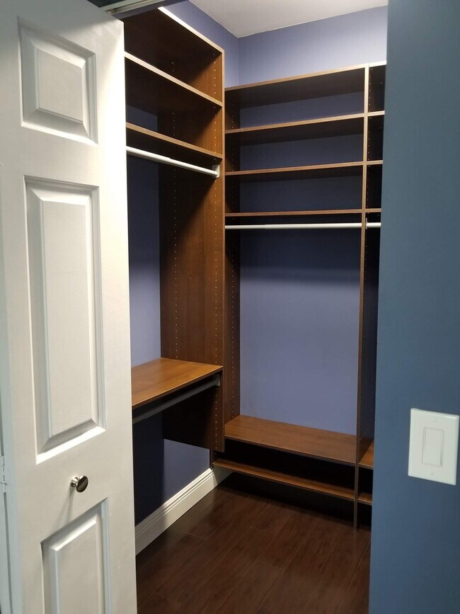 Foto del edificio - 5770 Coach House Cir