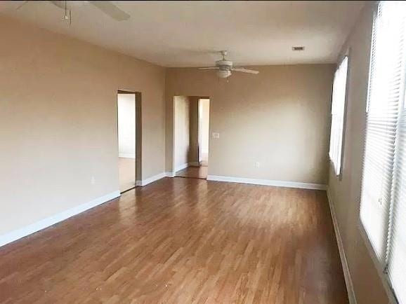 Building Photo - 3138 Louisiana Ave Pkwy