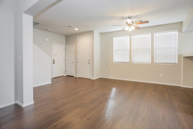 Foto del edificio - 5293 Brazelton St