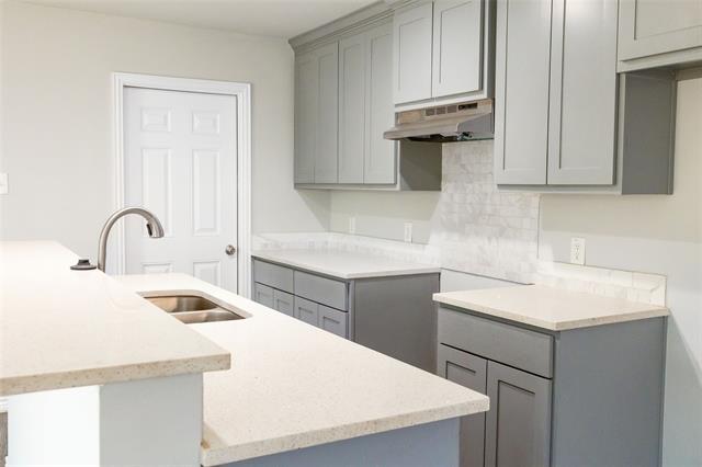 Building Photo - 5513 Curzon Ave