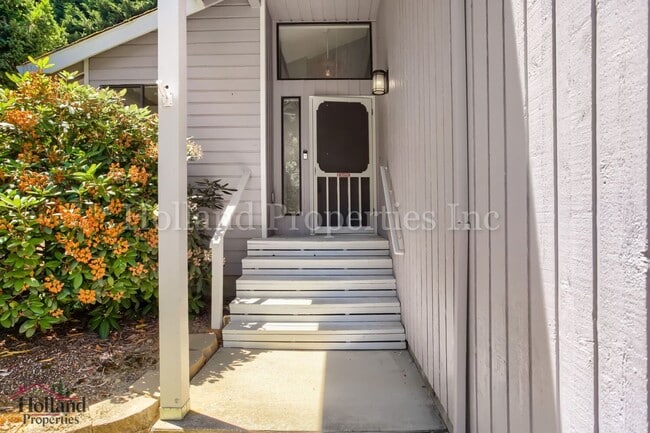 Photo - Beautiful Pet-Friendly Single-Family Home in Beaverton!