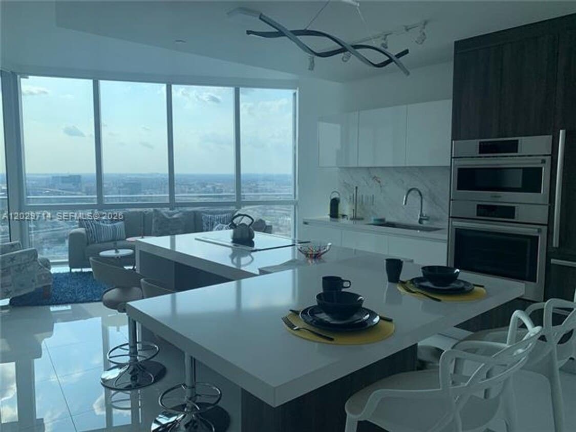 Photo - 851 NE 1st Ave # 3404, Miami, FL 33132