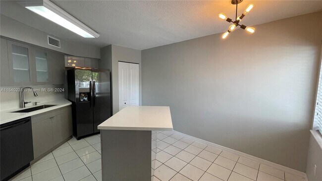 Foto del edificio - 9604 SW 138th Ave