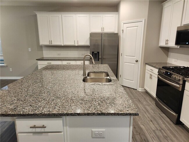 Foto del edificio - 3417 Park Pointe Cir