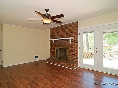 Foto del edificio - 6917 Brookfield Rd