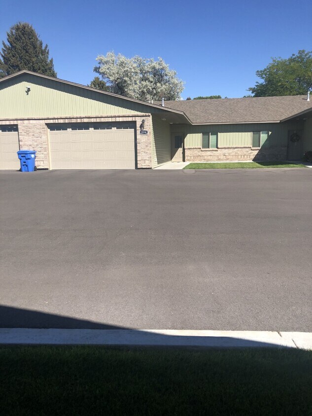 Front door - 2100 E Olympic Ave