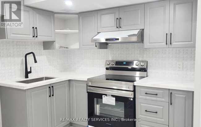 Building Photo - 5944 Shelford Terrace