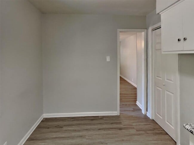 Foto del edificio - 3 BR/1BA |Single Family Home |  Gated backyard| In Denton