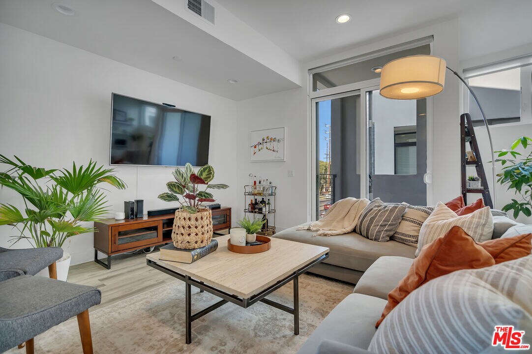 Foto principal - 3301 Aria Ln