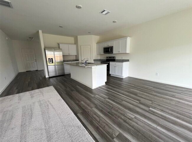 Building Photo - 1005 Wild Enclave Ln