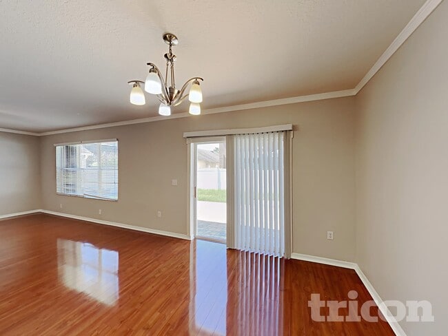 Foto del edificio - 3523 Hunting Creek Loop