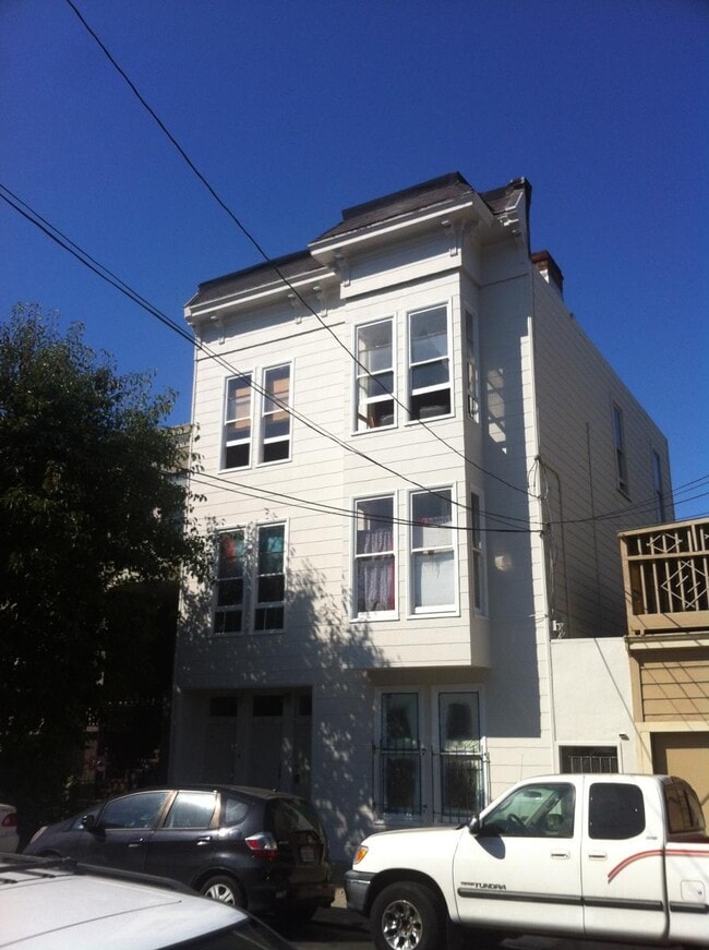 Building Photo - 1014 Florida St