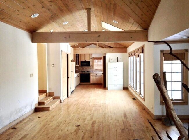 Foto del edificio - 954 Dean Ave