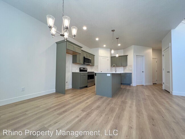 Building Photo - 3 br, 2.5 bath House - 1427 North 3860 Wes...