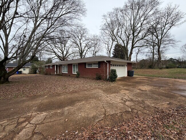 Foto del edificio - 2038 Conway Dr