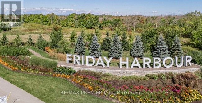 Photo du bâtiment - 303 Broward Wy.