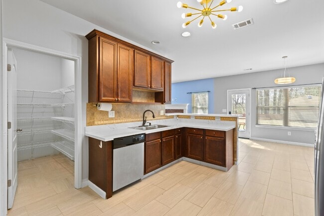 Foto del edificio - 2910 Stillwood Way