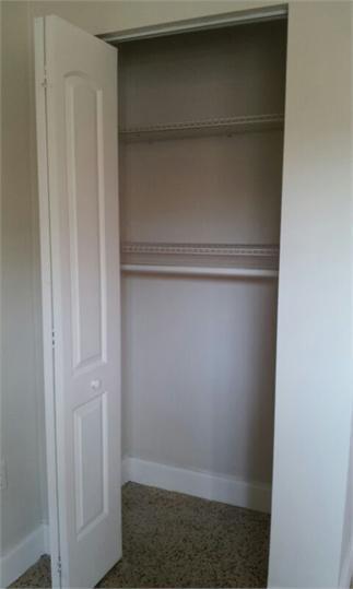 Foto del edificio - 645 NW 32nd St