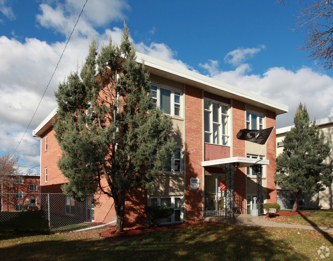 Primary Photo - 5750 Sander Dr