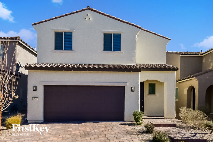 Foto principal - 5620 Hill Cliff Ct