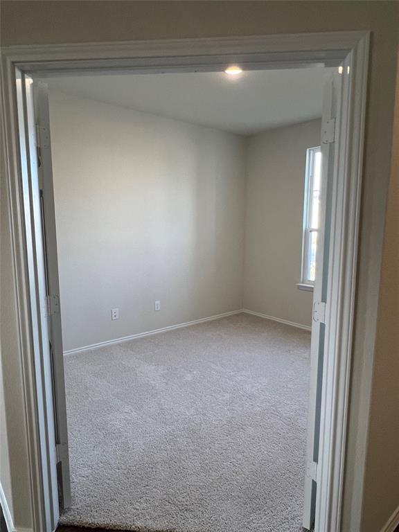 Building Photo - 2942 Tall Fescue