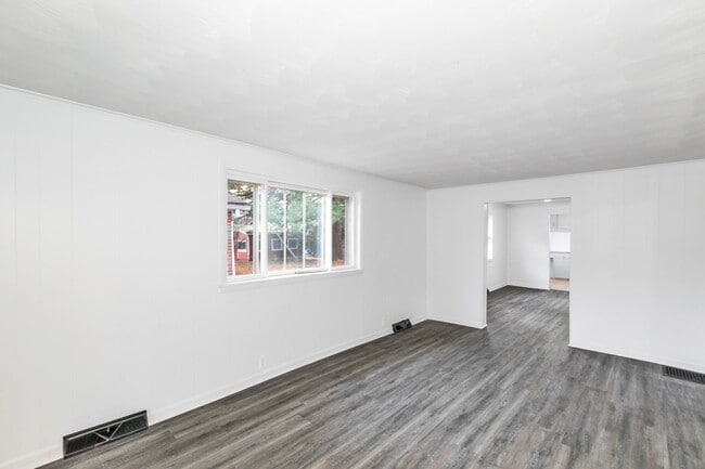 Foto del edificio - 151 Belle Ave NW
