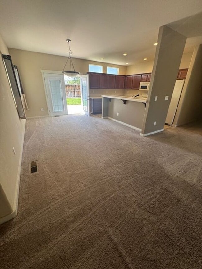 Building Photo - Home SWEET Home now available in Fernley!