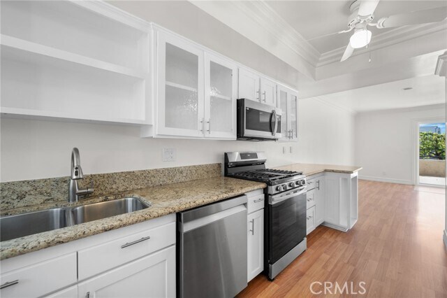 Foto del edificio - 1155 Rosecrans Ave