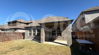 Building Photo - 216 Haystack Dr