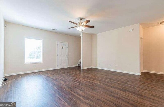 Building Photo - Room in Townhome on Pounds Dr