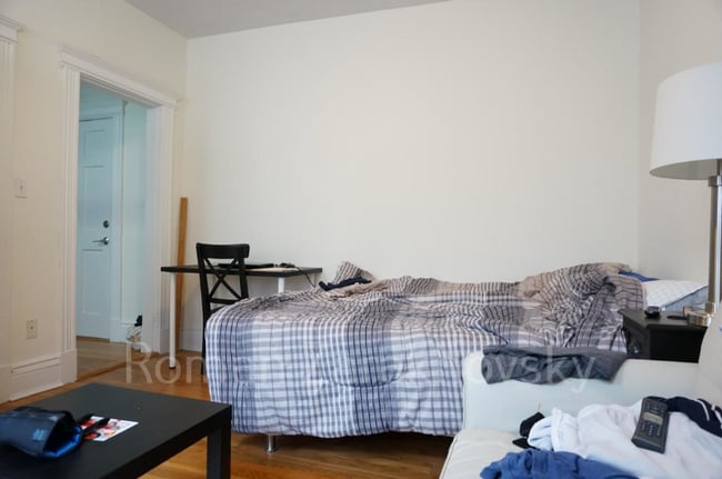 Photo - 110 Warren St Apartment