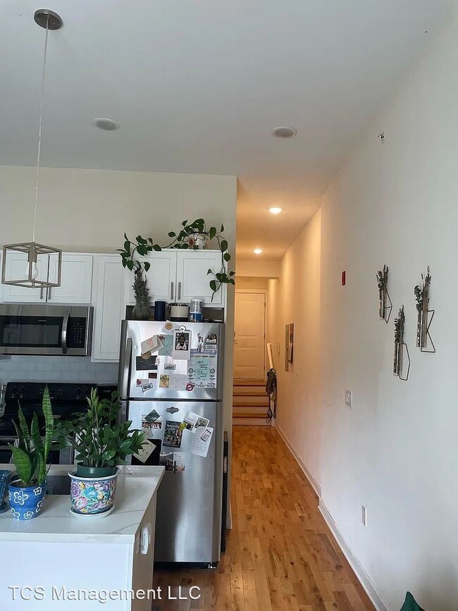 Building Photo - 1 br, 1 bath House - 1730 Girard Ave