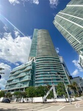 Building Photo - 888 Biscayne Blvd