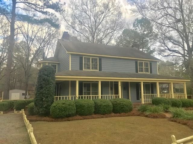 Primary Photo - 2420 E Alberson Dr