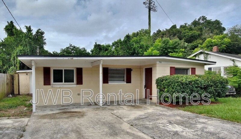Primary Photo - 516 W 60th St
