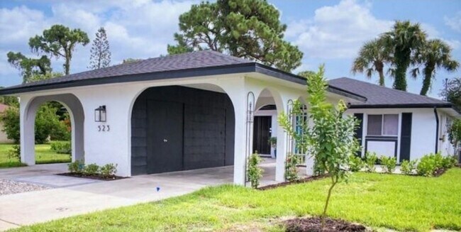Foto del edificio - 523 SE 24th Ave