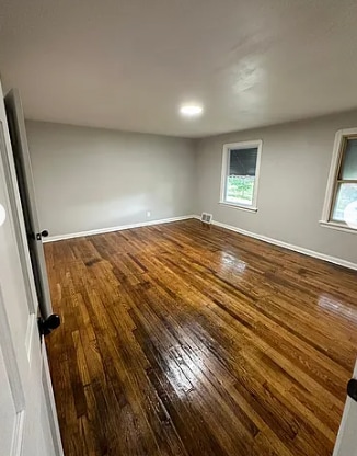 Building Photo - 16611 Eldamere Ave