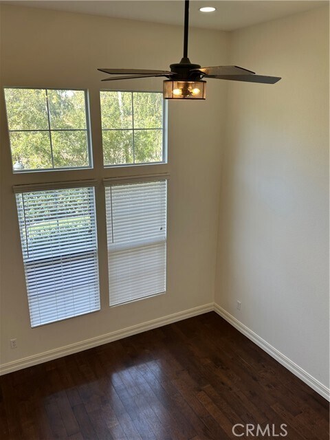 Building Photo - 102 Chula Vista