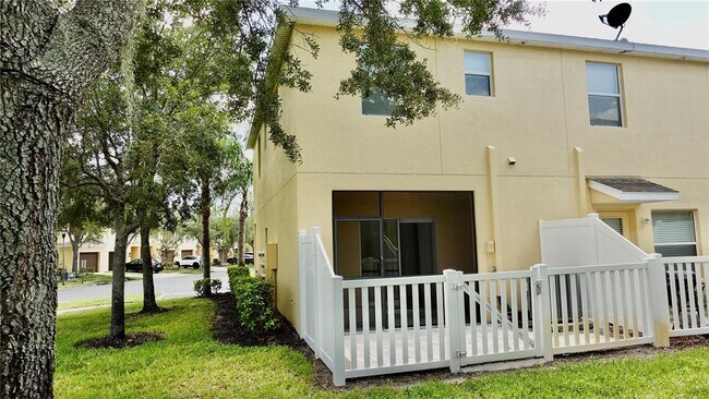Foto del edificio - 8548 Gablebend Way