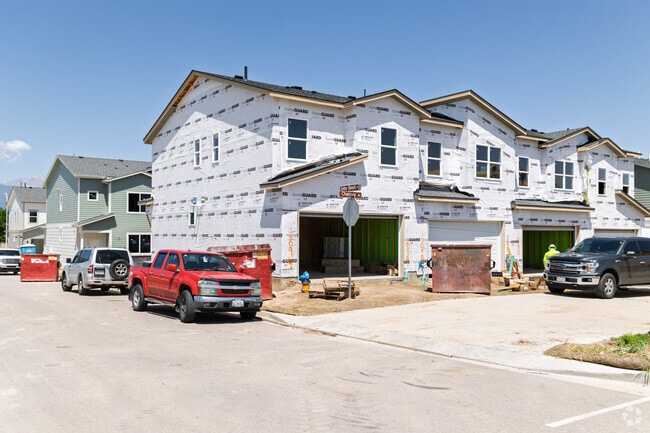 Building Photo - The Selby