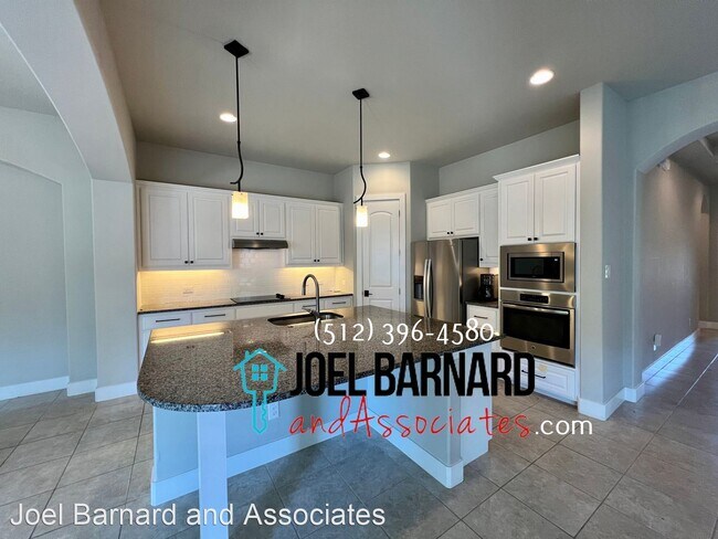 Building Photo - 3 br, 2.5 bath House - 446 Stagecoach Trail