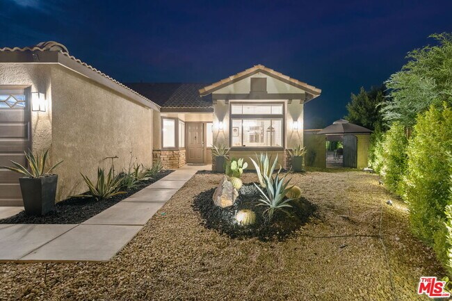 Building Photo - 69161 Arcadian Ct