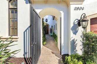 Building Photo - 2904 Tiburon Blvd E