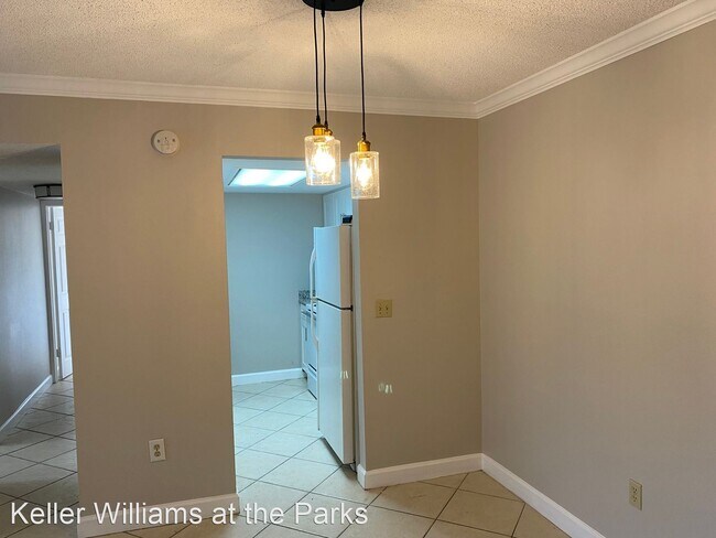 Building Photo - 2 br, 2 bath House - 904 Lake Destiny Road...